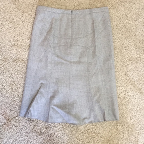 BCBGMAXAZRIA wool skirt - Picture 3 of 3